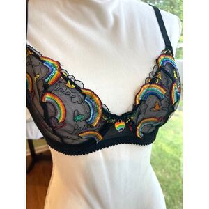 Savage Fenty Bra 34D Rainbow Pride Black Embroidered Rainbow Underwire EUC